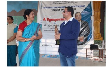 Government School for Excellence invites Dr. Geetendra Singh to address the students